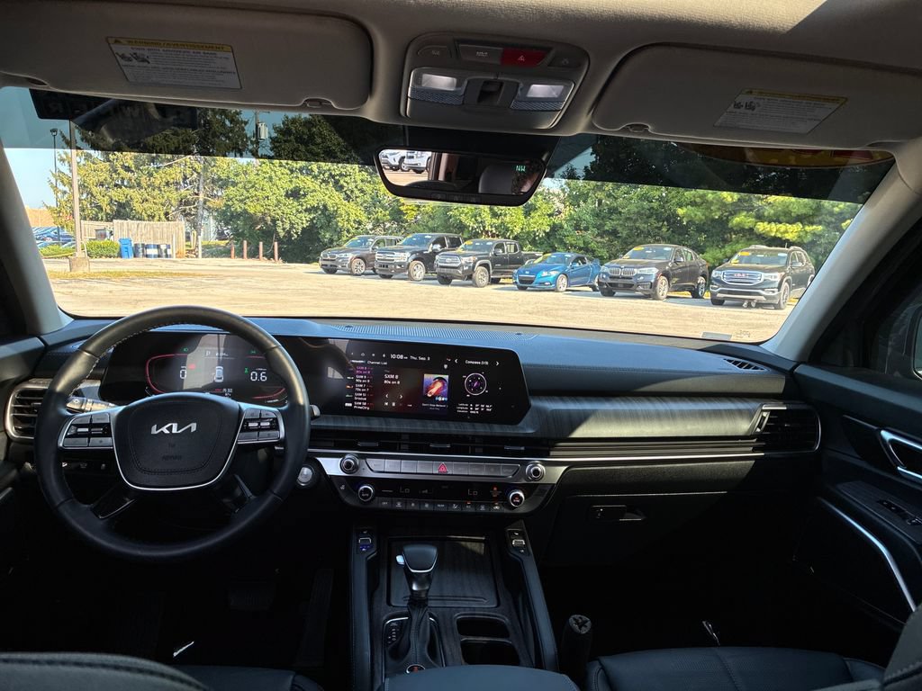 Used 2025 Kia Telluride EX AWD/4WD image 18