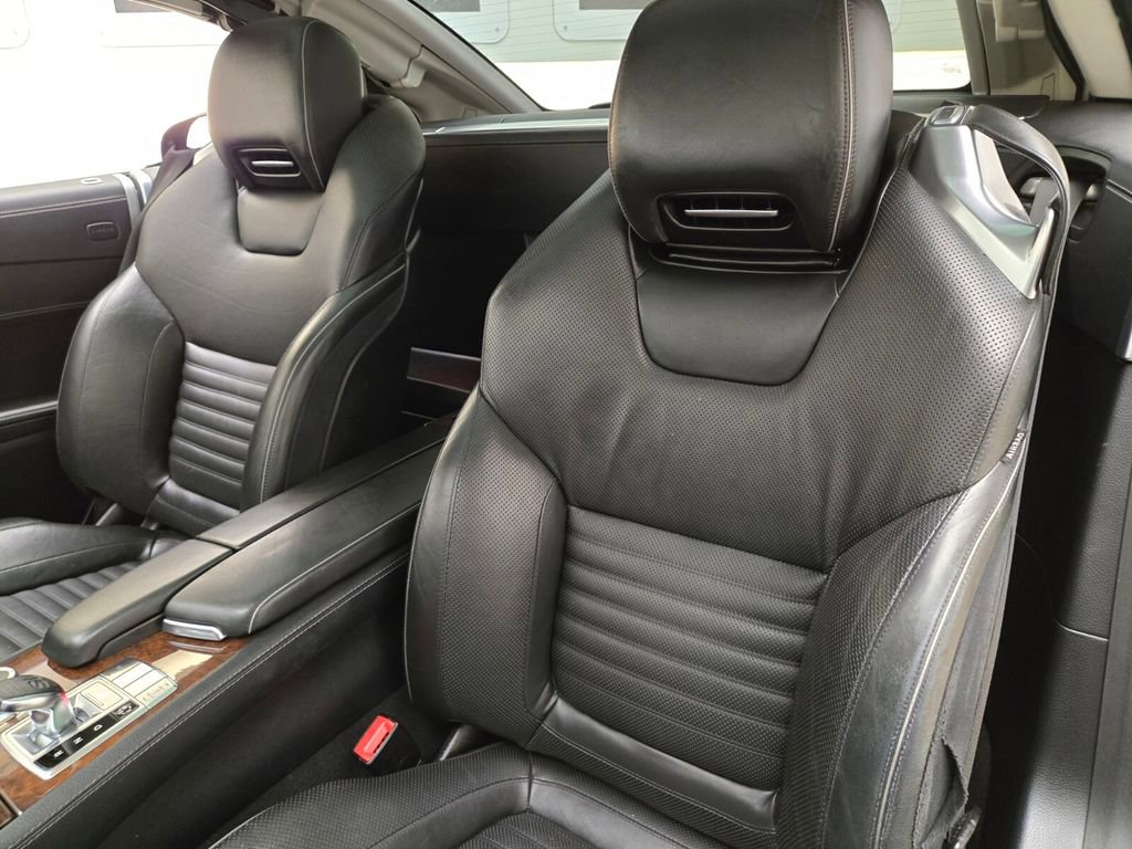 Used 2014 Mercedes-Benz SL 550 image 28