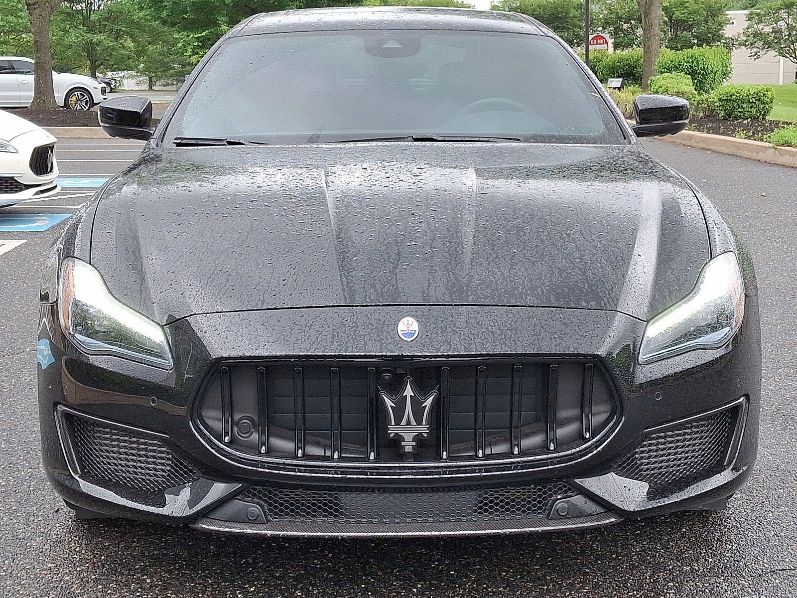 Used 2021 Maserati Quattroporte Trofeo RWD image 2