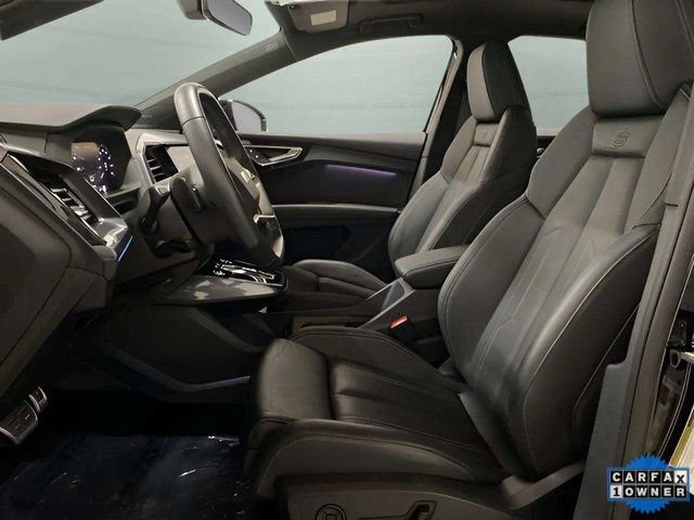 Used 2024 Audi Q4 e-tron Premium Plus w/ Premium Plus image 18