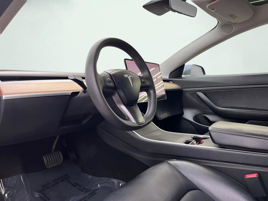 Used 2020 Tesla Model 3 Standard Range RWD image 42