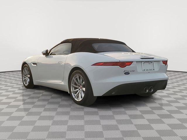 Used 2014 Jaguar F-TYPE Convertible image 4