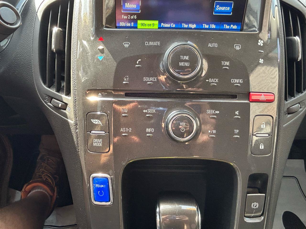Used 2014 Chevrolet Volt FWD image 22