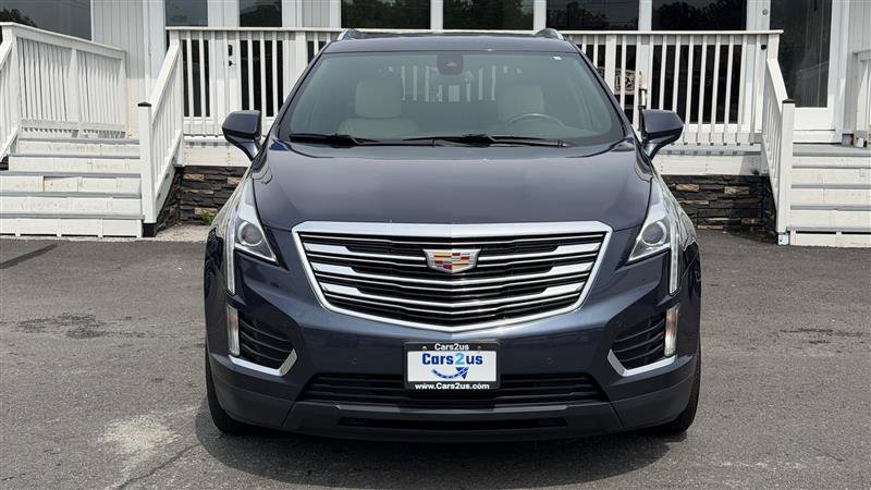 Used 2018 Cadillac XT5 Luxury w/ Driver Awareness Package AWD/4WD image 9