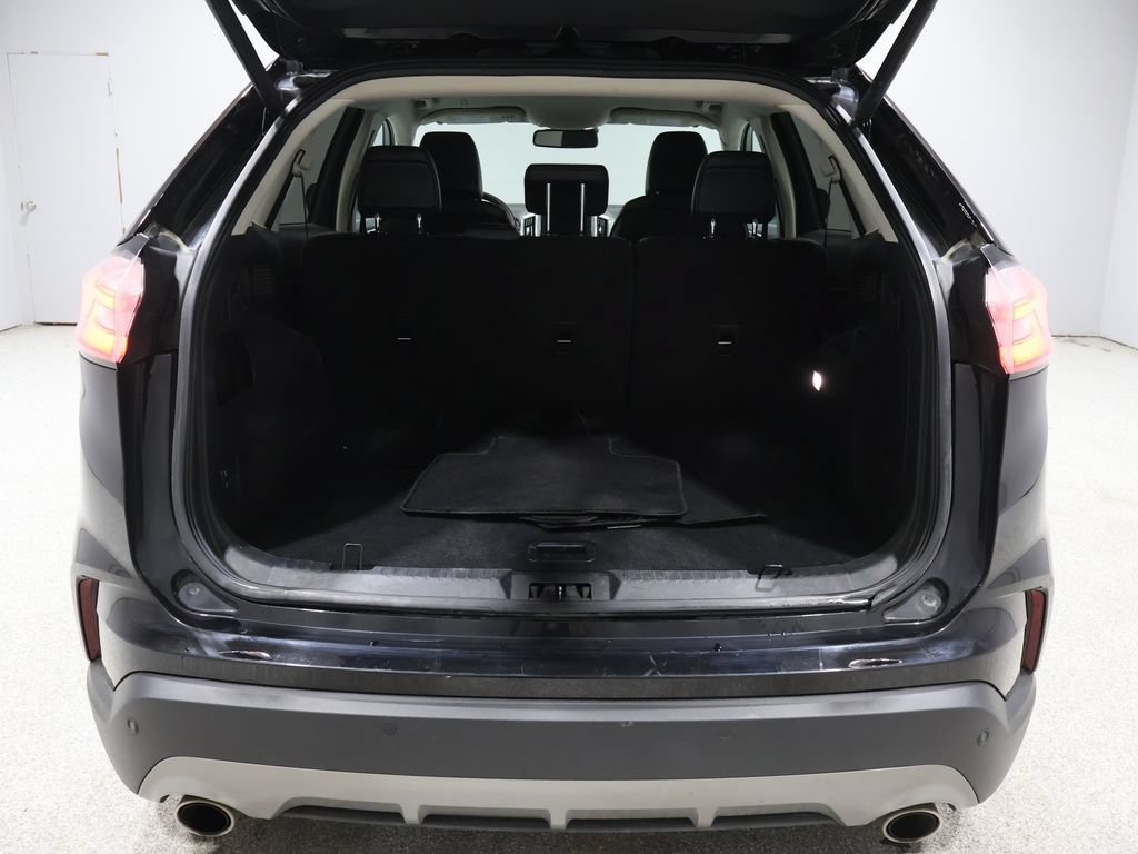 Used 2024 Ford Edge Titanium w/ Equipment Group 301A AWD/4WD image 18