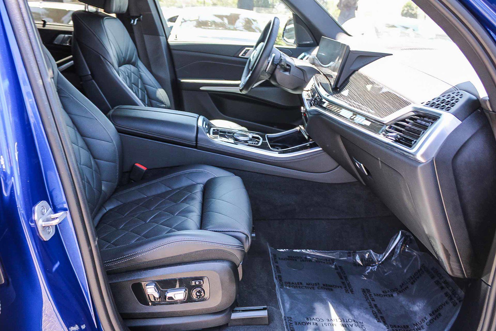 Certified 2024 BMW X5 M60i AWD/4WD image 12