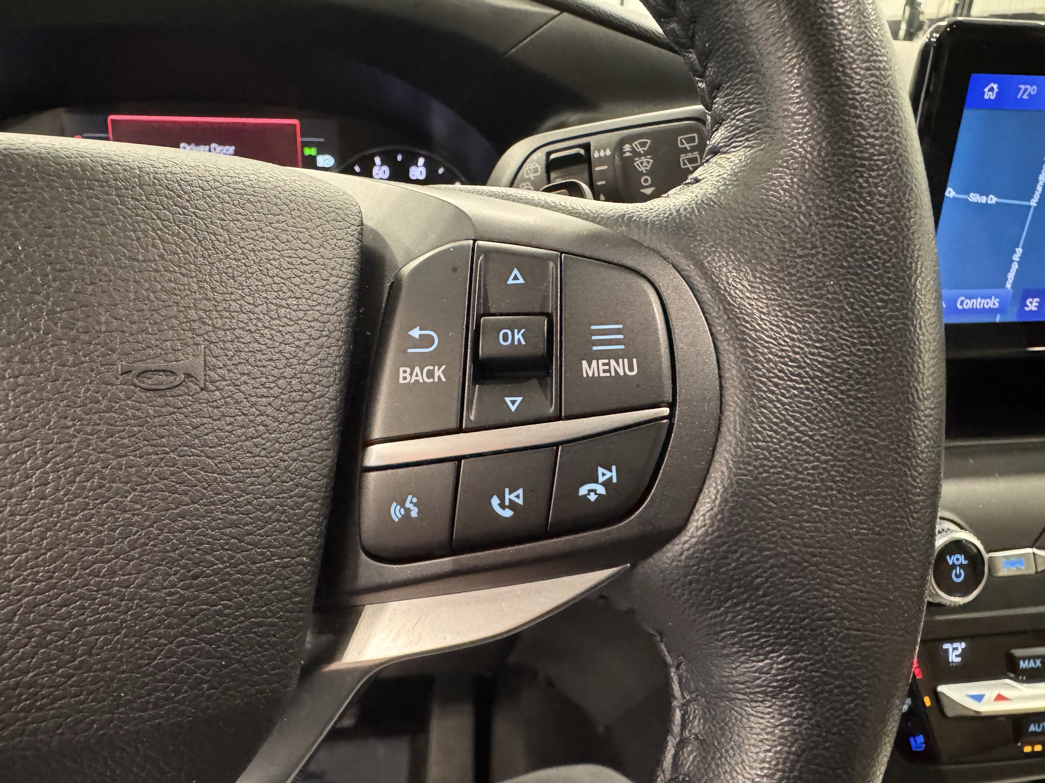 Used 2020 Ford Explorer Limited w/ Class III Trailer Tow Package image 14