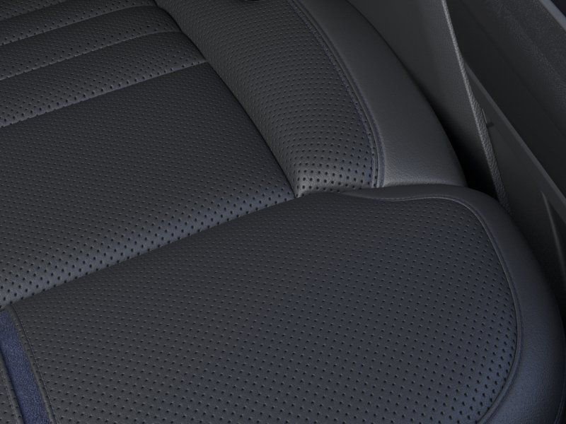 New 2025 Ford F150 Platinum w/ Equipment Group 702A High image 16