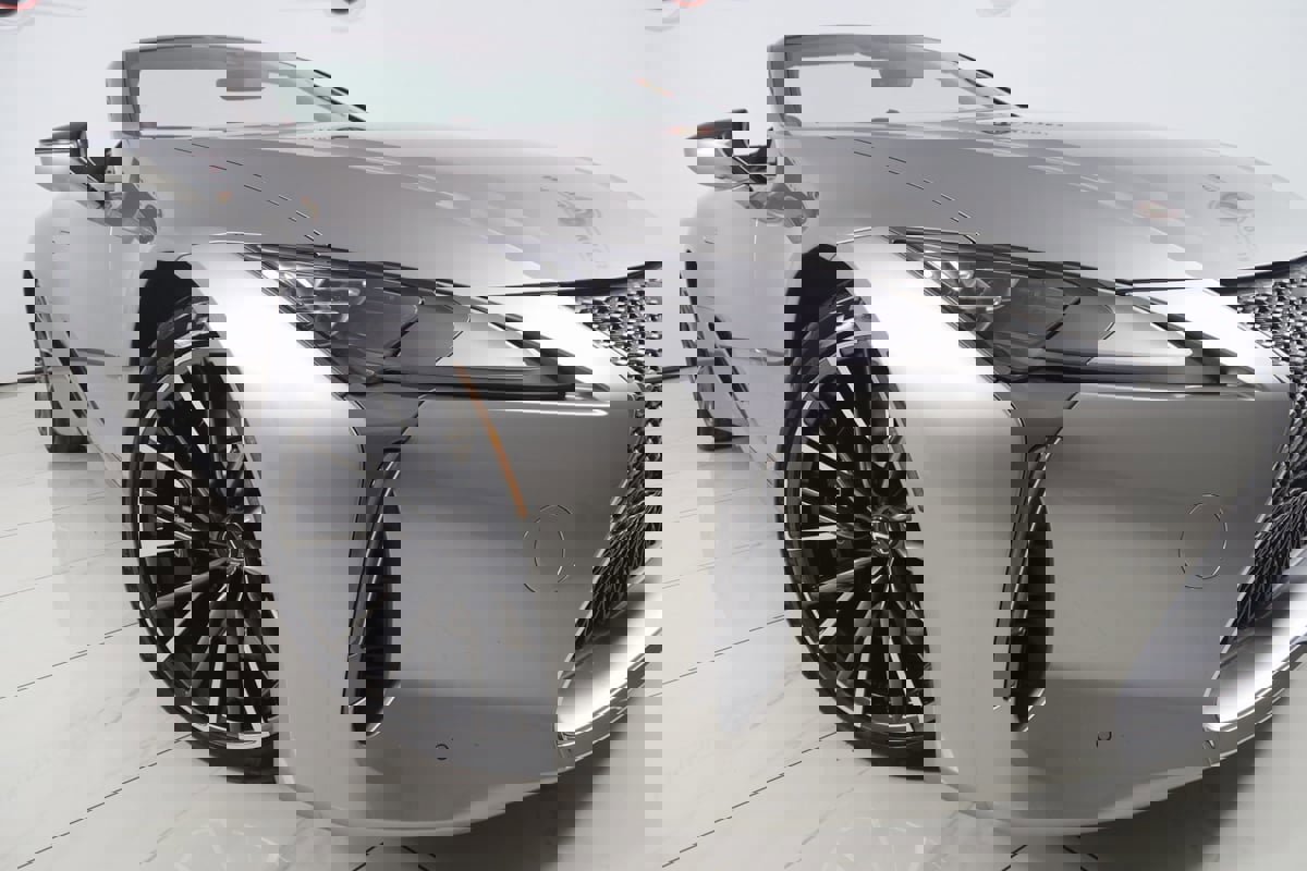 Used 2024 Lexus LC 500 Convertible w/ Touring Package image 22