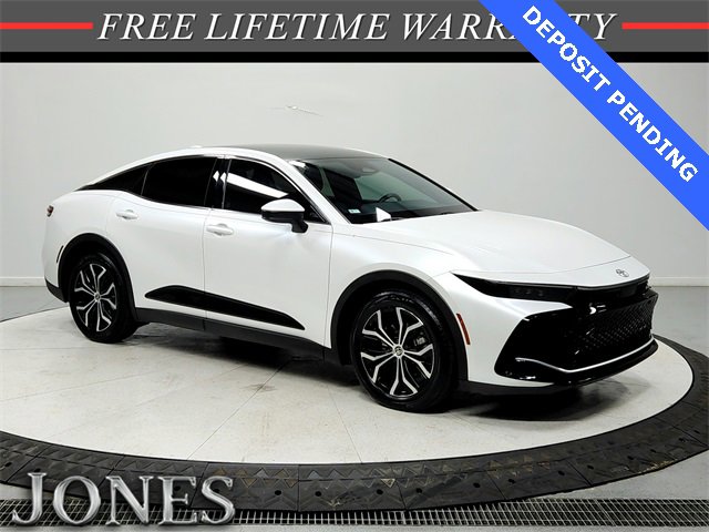 Used 2023 Toyota Crown Limited