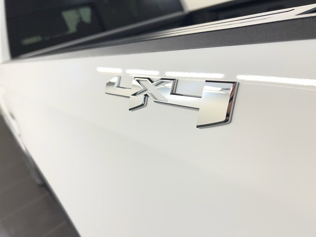 Used 2022 GMC Sierra 1500 Elevation image 36