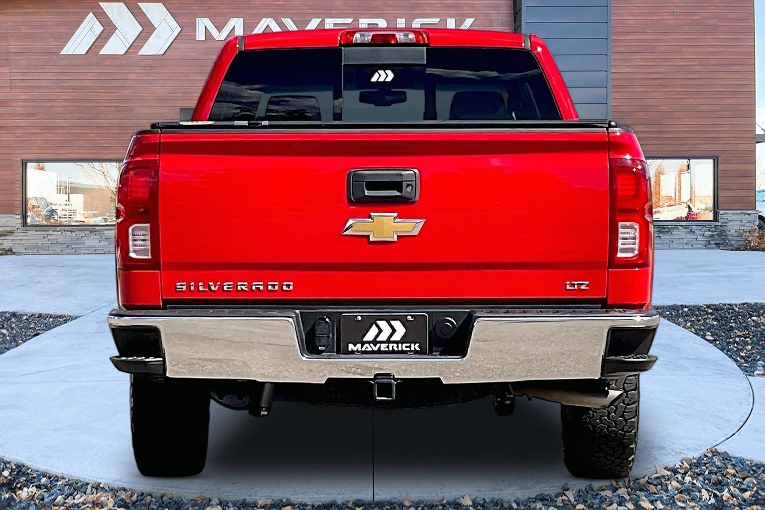 Used 2017 Chevrolet Silverado 1500 LTZ AWD/4WD image 6