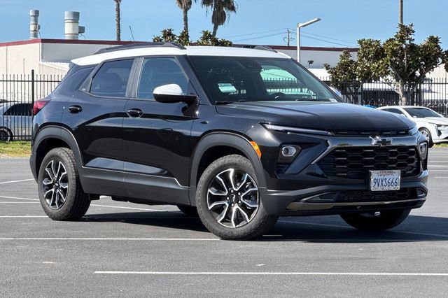 Used 2026 Chevrolet TrailBlazer ACTIV w/ Convenience Package image 2