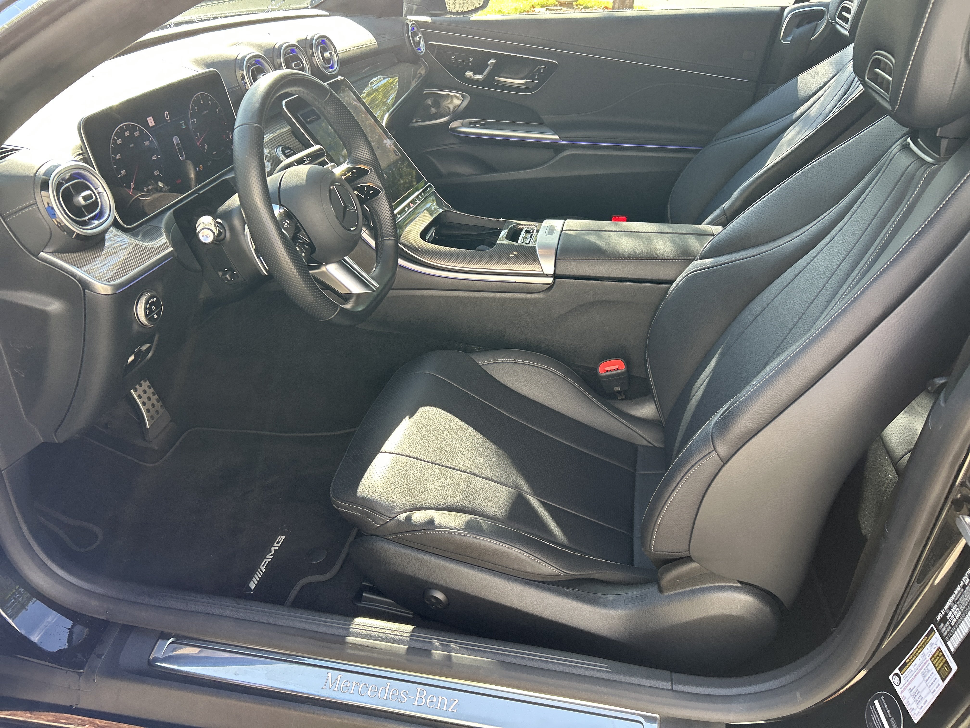 Certified 2025 Mercedes-Benz CLE 300 4MATIC Cabriolet image 33