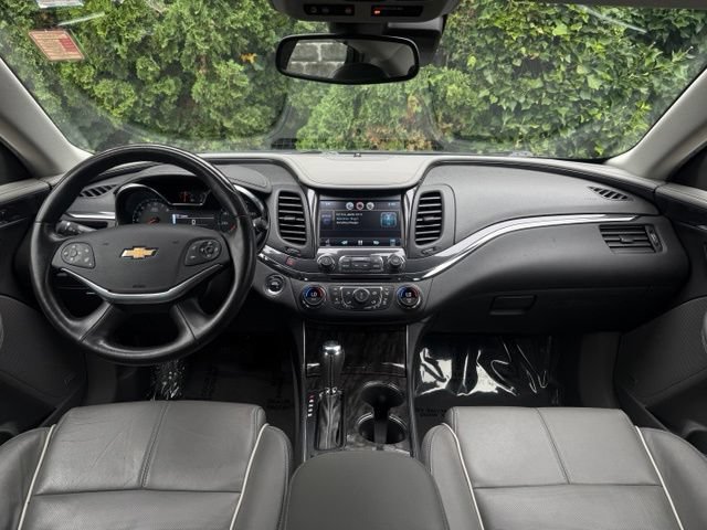 Used 2014 Chevrolet Impala LTZ FWD image 19