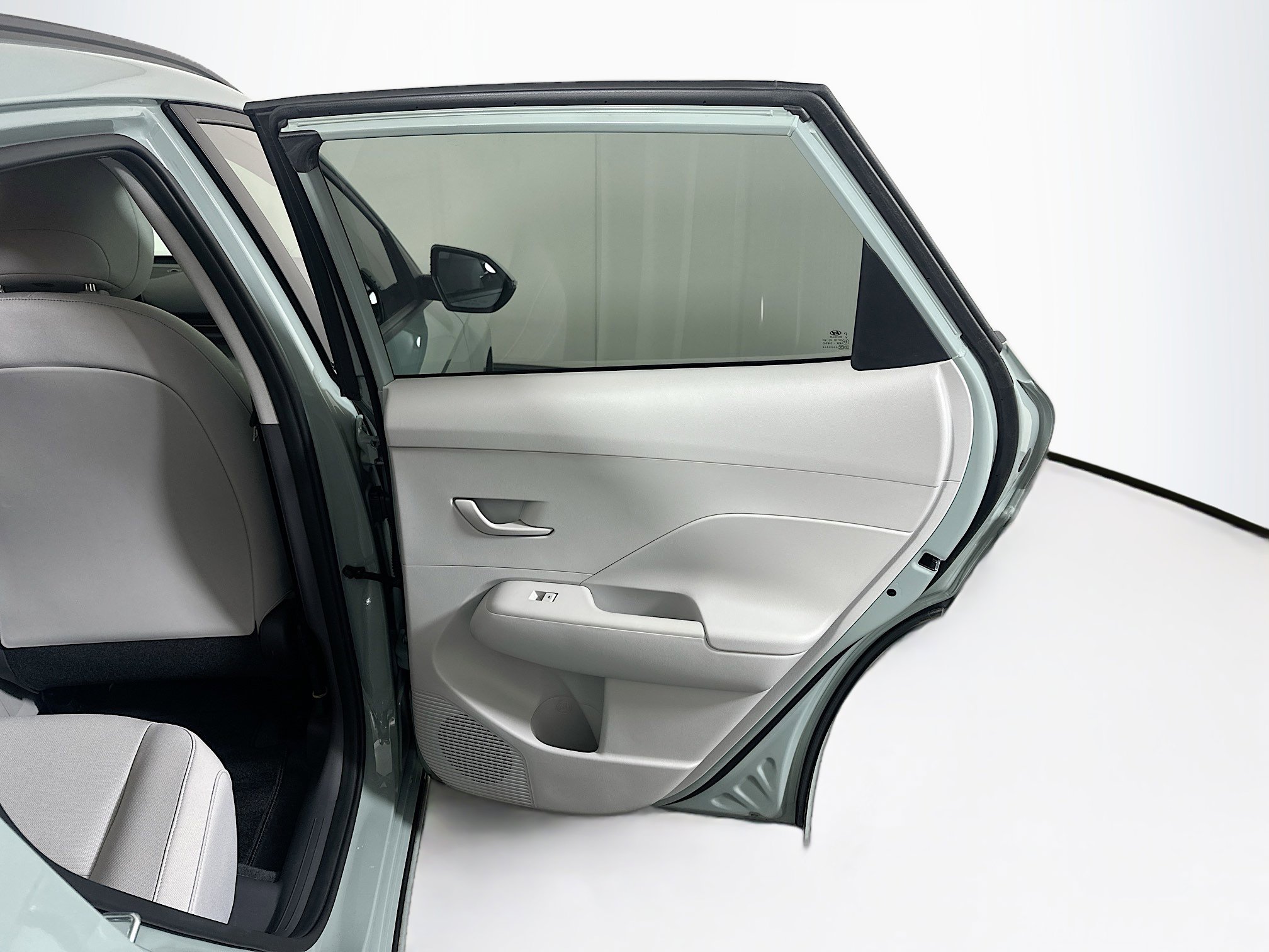 Used 2024 Hyundai Kona SEL image 31