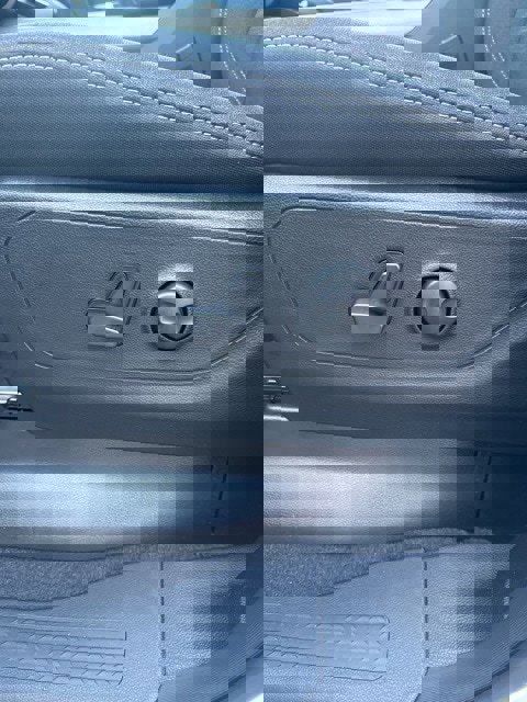 New 2026 RAM 1500 4x4 Crew Cab image 11