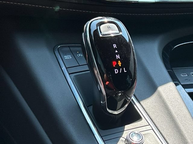 Used 2023 Cadillac Escalade Sport w/ LPO, ONYX Package AWD/4WD image 39