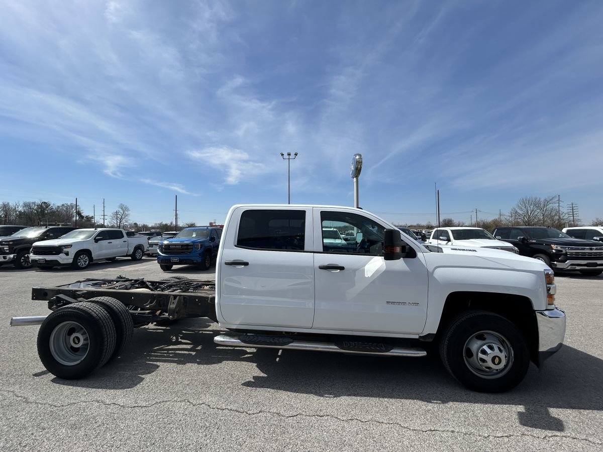Used 2017 Chevrolet Silverado 3500 W/T w/ WT Convenience Package image 3