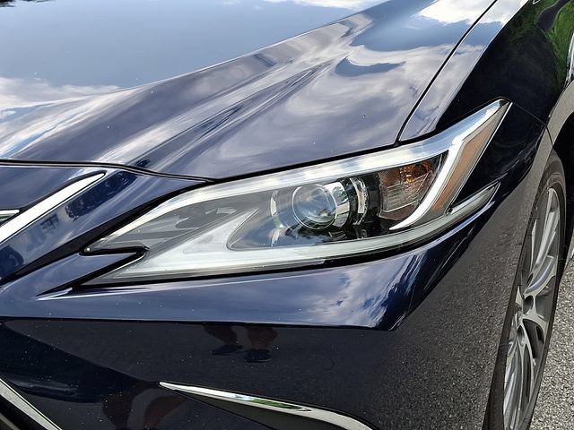 Used 2019 Lexus ES 350 w/ Premium Package FWD image 9