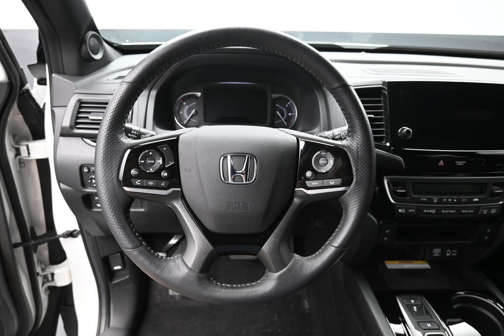 Used 2022 Honda Passport Elite image 17