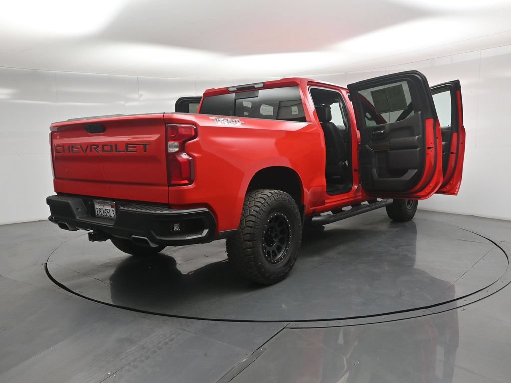 Used 2019 Chevrolet Silverado 1500 LT Trail Boss AWD/4WD image 4