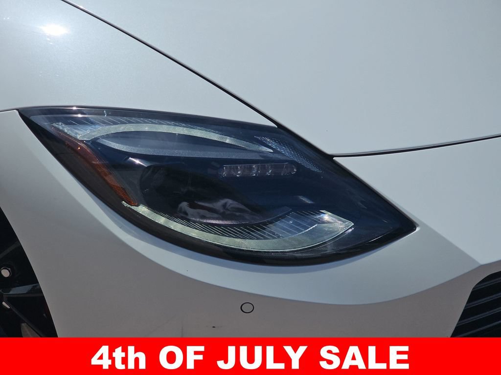 Used 2025 Nissan Z Performance w/ Floor Mat Package RWD image 33