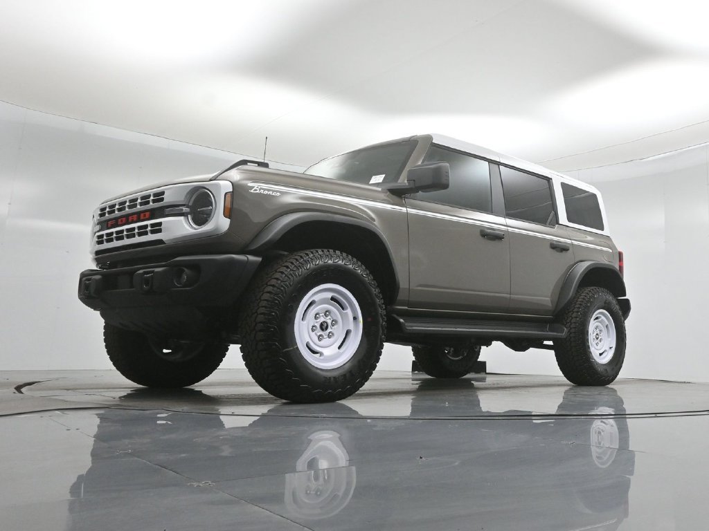 New 2026 Ford Bronco Heritage Edition AWD/4WD image 42