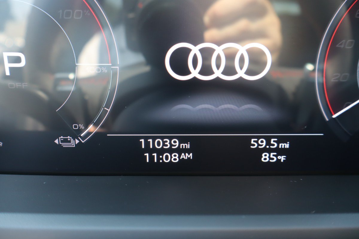 Used 2022 Audi RS e-tron GT w/ Year 1 Package AWD/4WD image 10