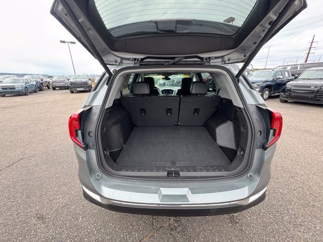Certified 2024 GMC Terrain SLT AWD/4WD image 24