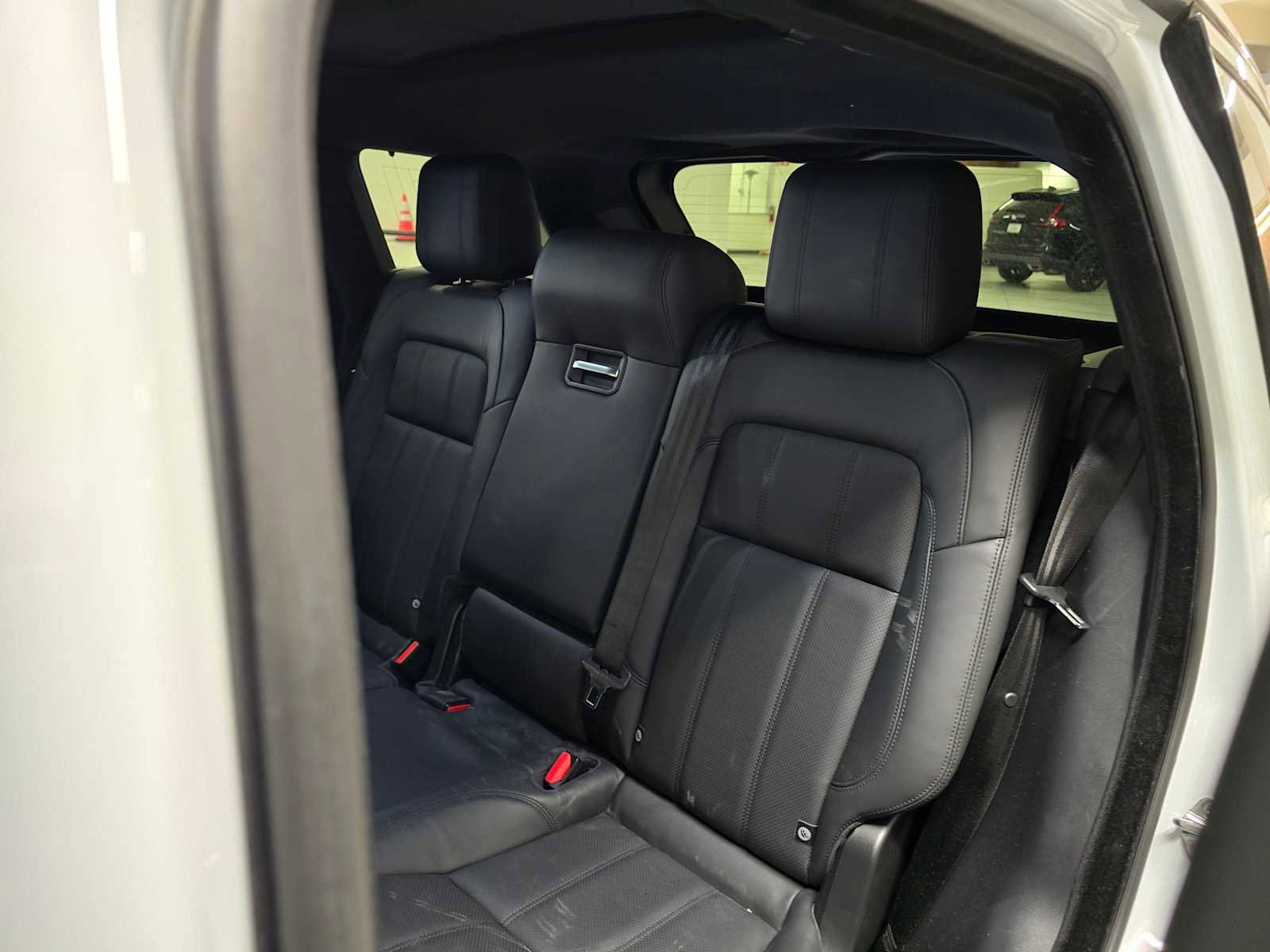 Used 2019 Land Rover Range Rover Sport HSE image 19