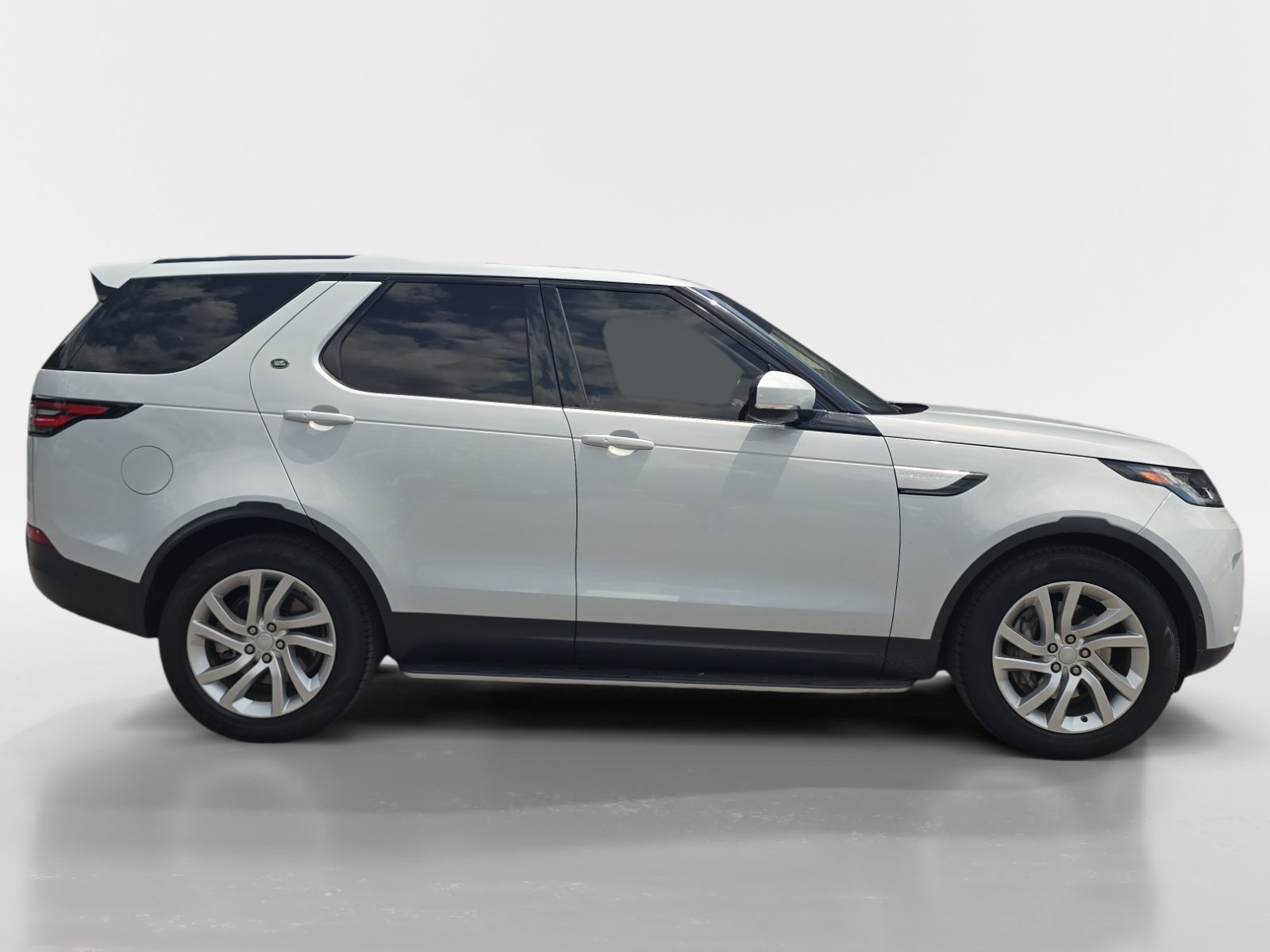 Used 2020 Land Rover Discovery HSE AWD/4WD image 7