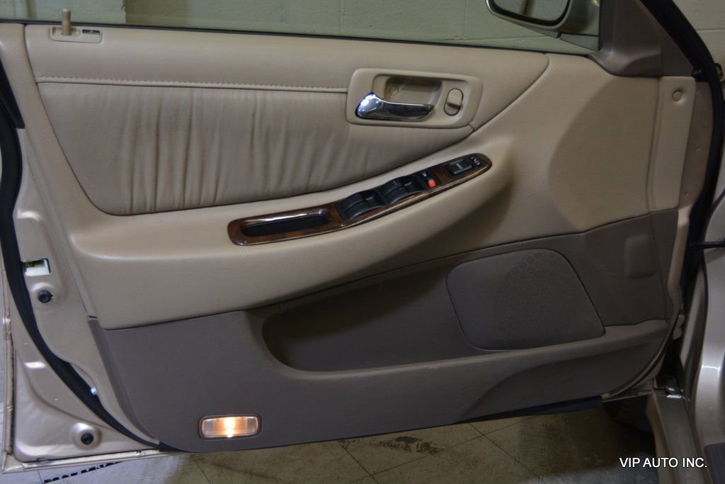Used 2001 Honda Accord EX image 7