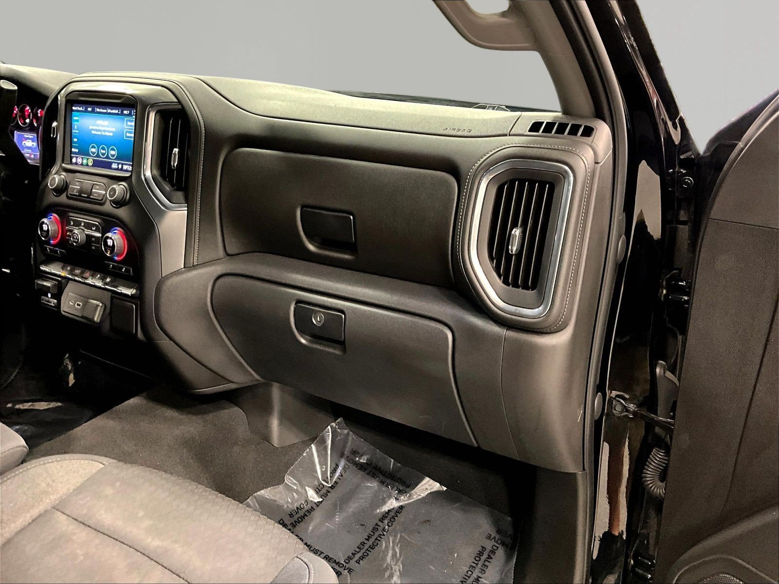 Used 2021 Chevrolet Silverado 1500 LT w/ Bed Protection Package AWD/4WD image 27