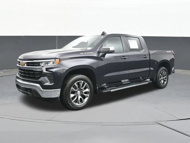 Used 2024 Chevrolet Silverado 1500 LT AWD/4WD image 4