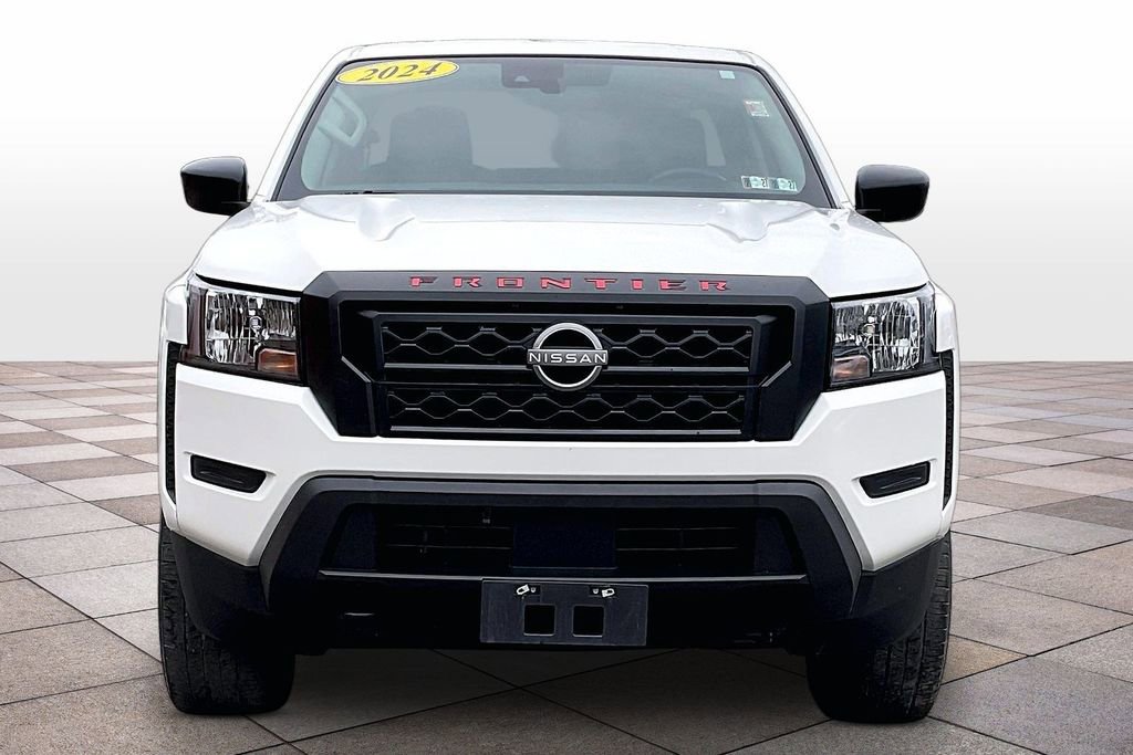 Used 2024 Nissan Frontier S w/ Technology Package image 3