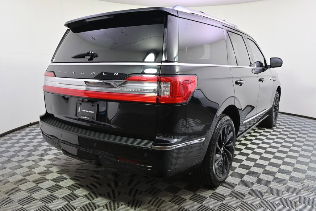 Used 2021 Lincoln Navigator Reserve AWD/4WD image 6