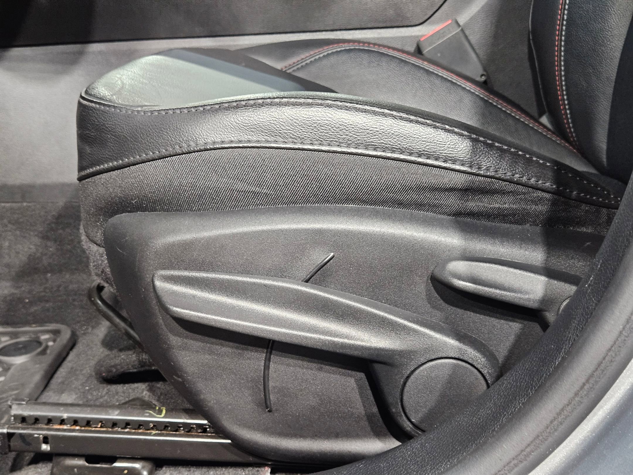 Used 2022 Jeep Compass Trailhawk image 23