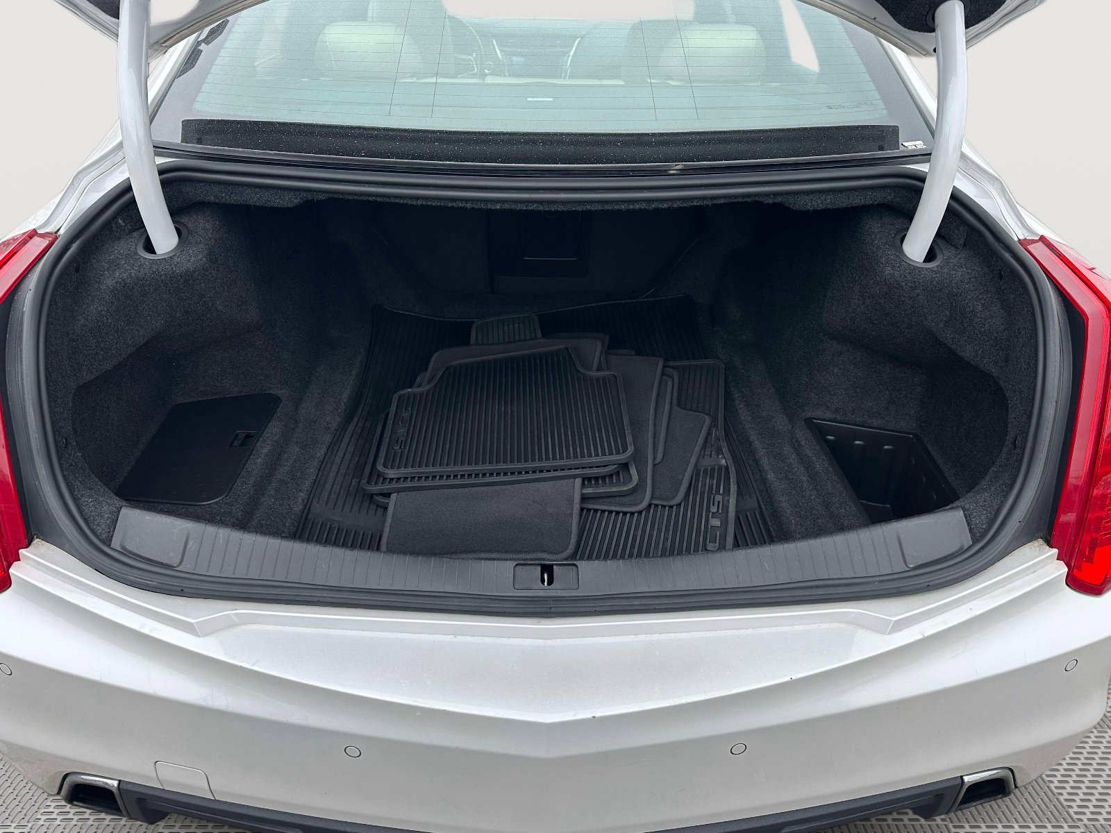 Used 2019 Cadillac CTS Luxury image 37