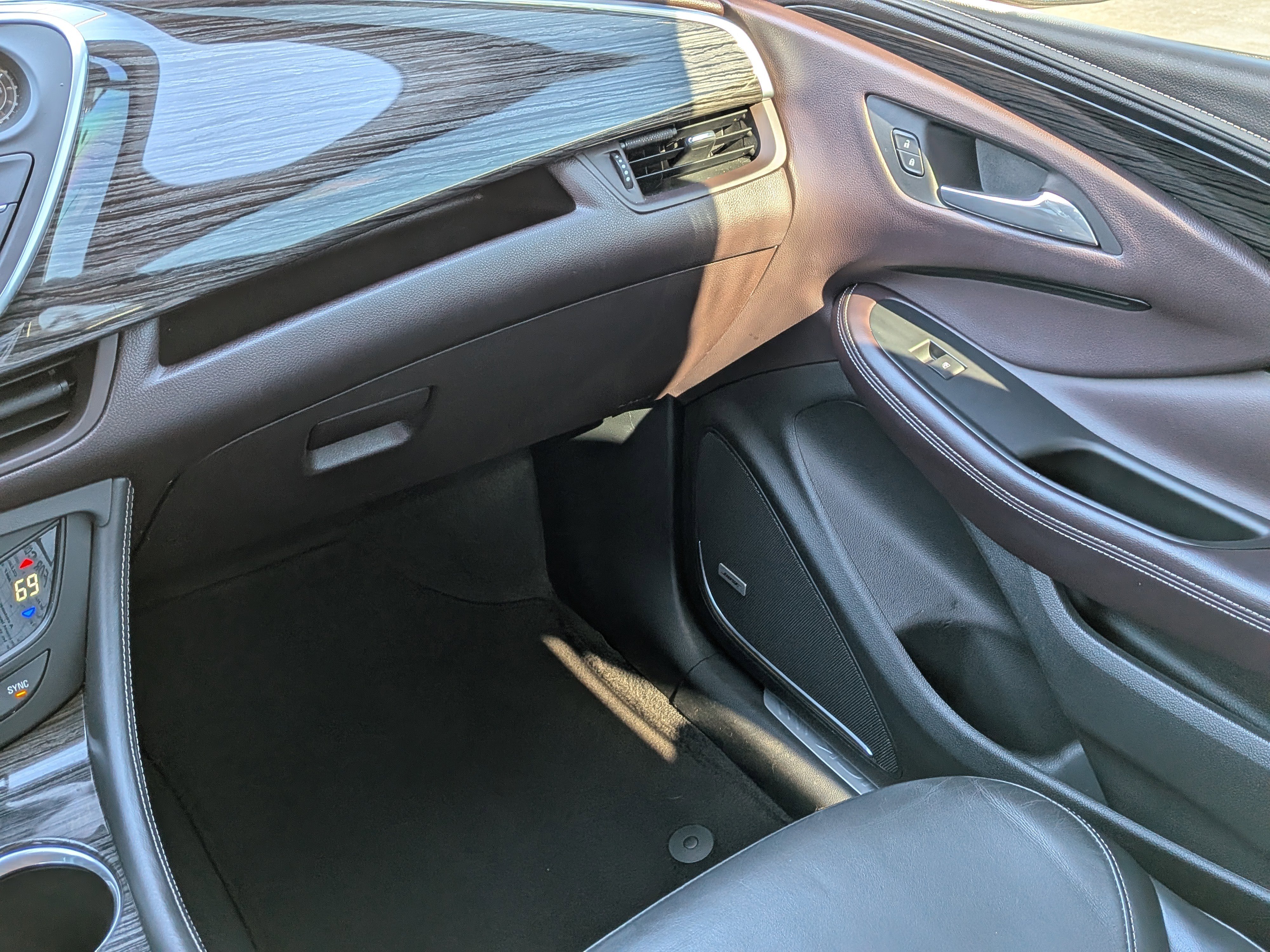 Certified 2017 Buick Envision Premium image 16