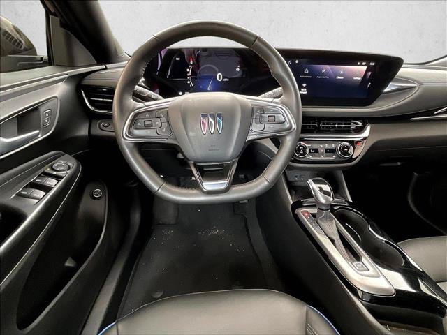 Used 2025 Buick Envista Sport Touring w/ Convenience I Package FWD image 5