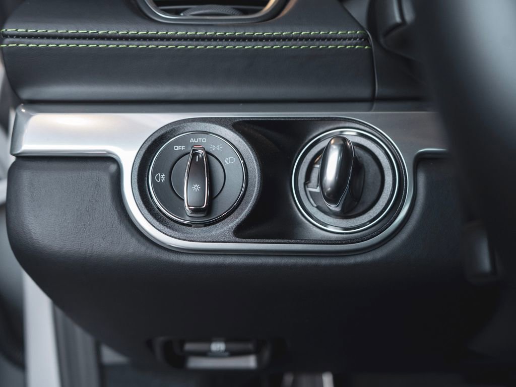 Used 2025 Porsche 718 Boxster S image 18