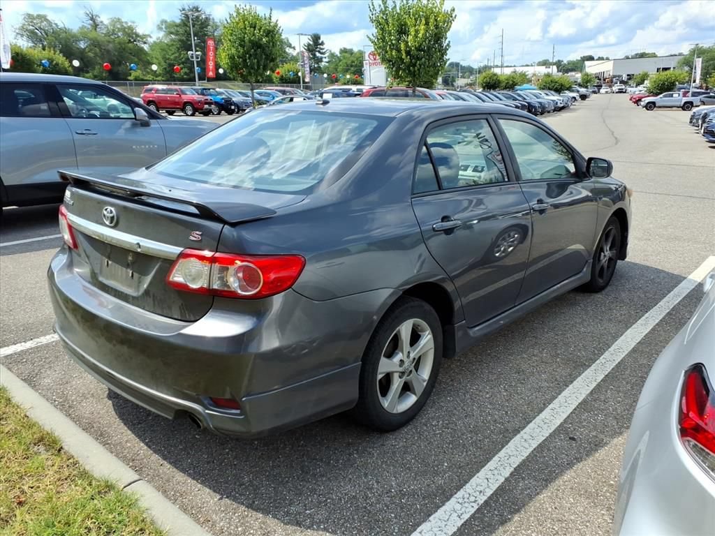 Used 2011 Toyota Corolla S FWD image 2
