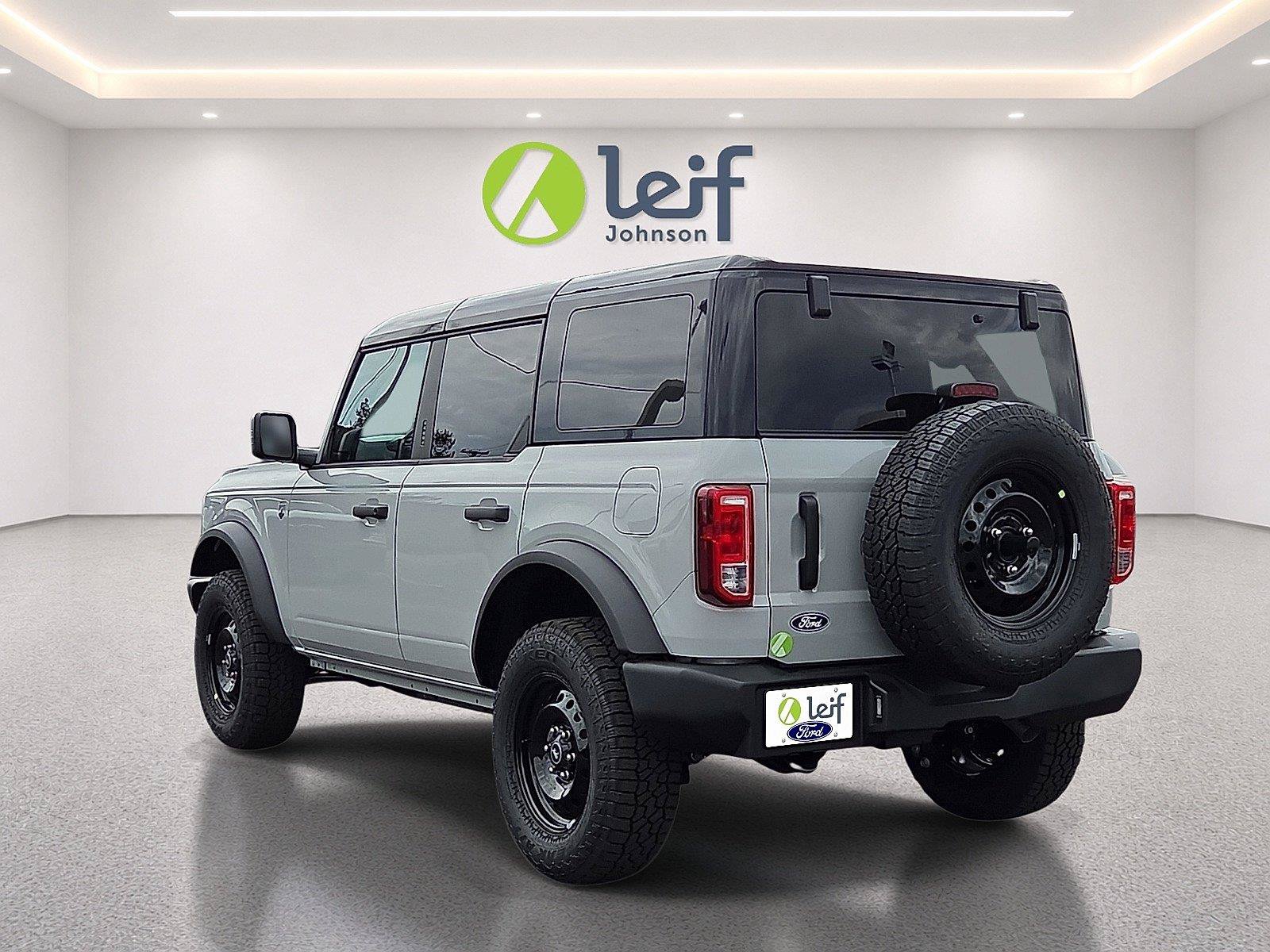 New 2026 Ford Bronco Big Bend w/ Black Appearance Package AWD/4WD image 5