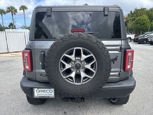 Used 2022 Ford Bronco Badlands image 3