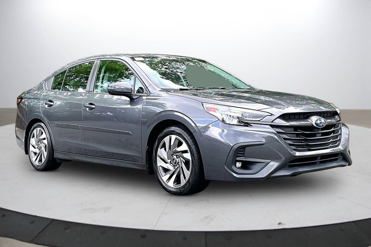 Used 2023 Subaru Legacy Limited AWD/4WD image 2