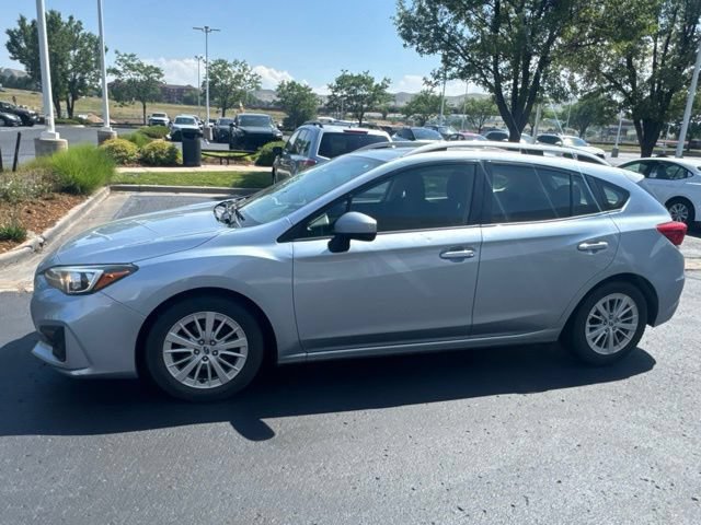 Used 2017 Subaru Impreza 2.0i Premium AWD/4WD image 6