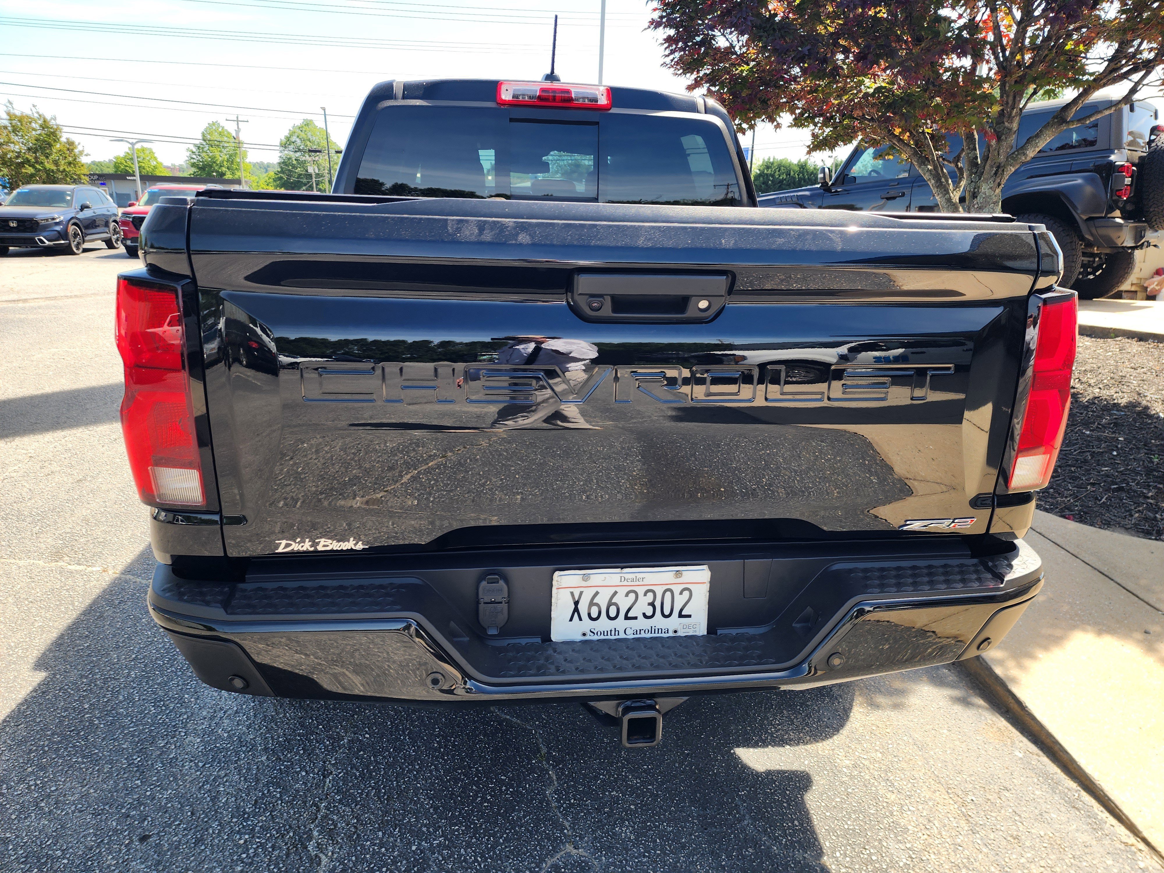 Used 2024 Chevrolet Colorado ZR2 w/ ZR2 Convenience Package III AWD/4WD image 5