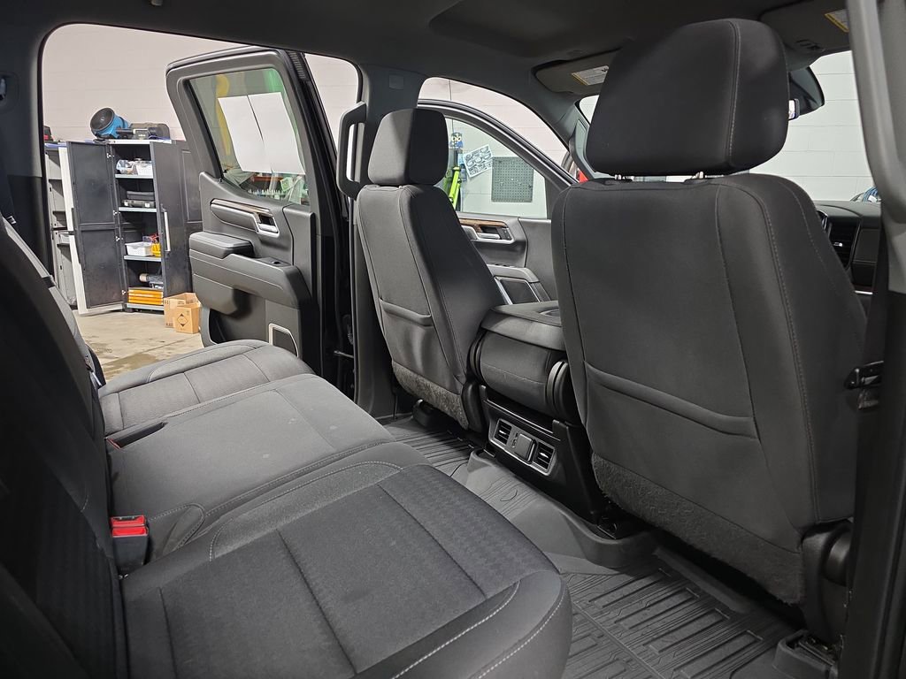 Used 2022 GMC Sierra 1500 Elevation image 11