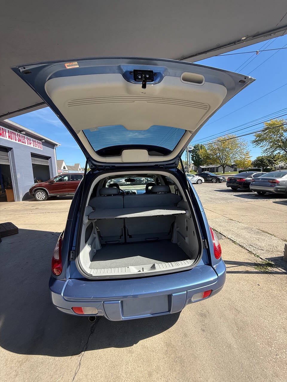 Used 2007 Chrysler PT Cruiser Limited w/ Chrome Accents Group FWD image 11